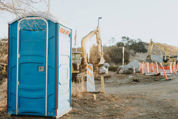 Best Porta potty delivery and setup  in Camden, AR